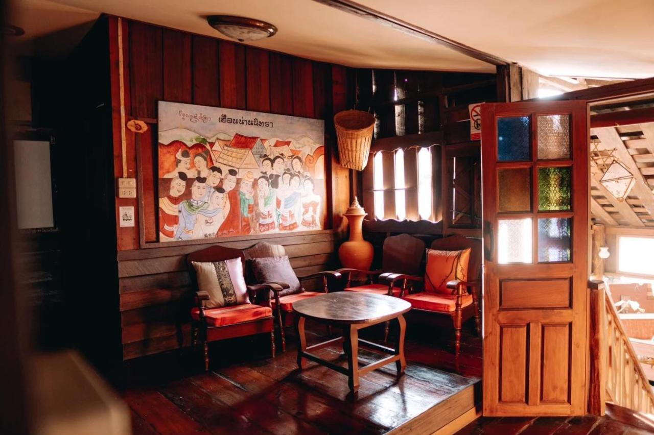 เฮือนน่านนิทรา Appartement Buitenkant foto